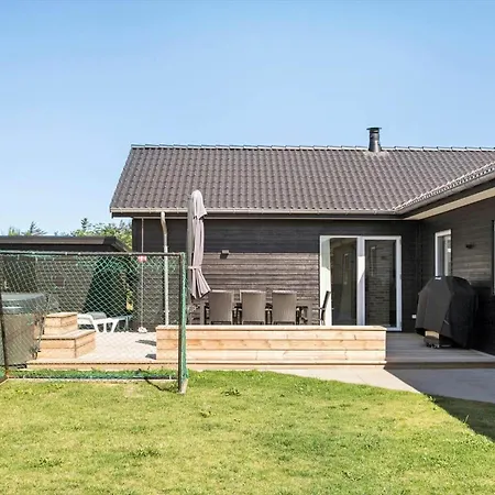 Bl1748-blokhus-grossvej-5